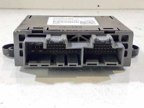 Foto 3ª: Centralita Motor ECU Ford Fiesta TREND 101CV 74KW [SFJK] (2017)