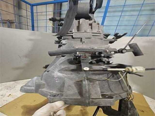 Foto 3ª: Caja Cambios Renault 12 2953 [ZD3A600]