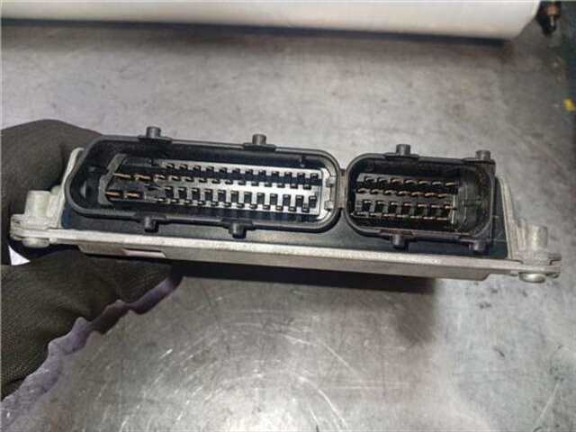 Foto 3ª: Centralita Motor ECU Skoda Fabia 1.2 [CHFA]
