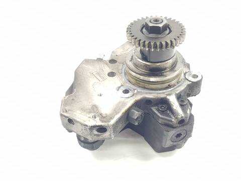 Foto 3ª: Bomba Inyeccion Mercedes Clase ML 320 3.0 V6 CDI 224CV 165KW AUT. 164.122) W164) OM642 [642940] (2005)