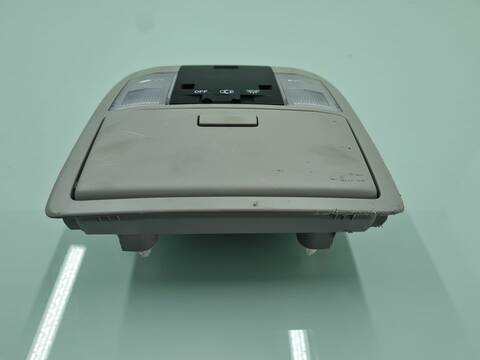 Foto 3ª: Luz Interior Toyota Land Cruiser VX 177CV 130KW [1GD] (2016)