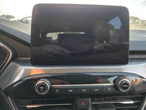 Sistema GPS Ford Kuga TREND HYBRID 150CV 110KW