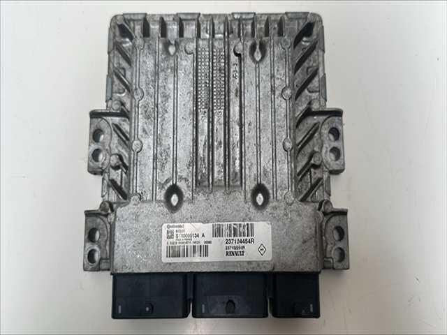 Centralita Motor ECU Dacia Duster 1.5 DCI
