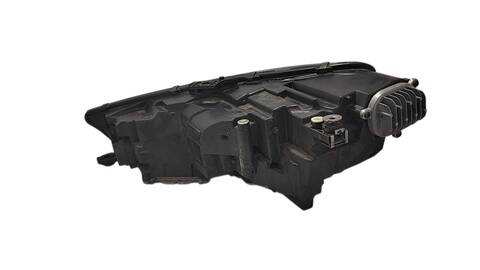Foto 2ª: Faro Derecho Audi A4 3.0 V6 24V TDI 272CV [CRTC] (2015)