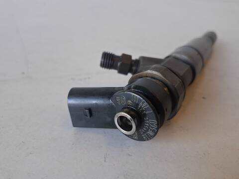 Foto 3ª: Inyectores Bmw Serie 3 315 320D 2.0 16V DIESEL CAT 150CV (2003)