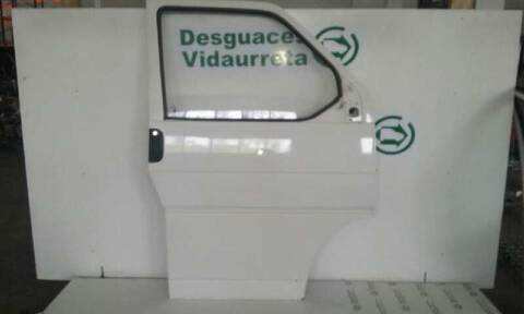 Puerta Delantera Derecha Volkswagen Transporter 84CV 62KW FURGONETA