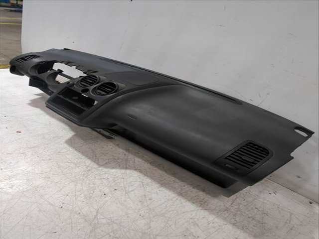 Foto 3ª: Salpicadero Seat Arosa 1.4 TDI 75CV 55KW [AMF] (2001)