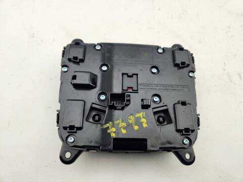 Foto 3ª: Mando Multifuncion Mercedes Clase CLA 200 2.0 DIESEL 4MATIC 150CV 110KW C118) [654920] (2022)