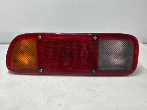 Piloto Trasero Derecho Nissan Terrano VERSION INDEFINIDA