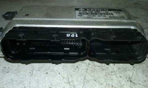 Foto 3ª: Centralita Motor ECU Hyundai Coupe 1.6 16V CAT COUPE 105CV 77KW [G4ED] (2004)