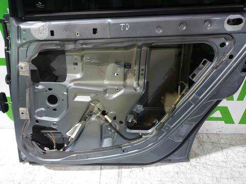Foto 3ª: Puerta Trasera Derecha Citroen C5 2.0 HDI 109CV 80KW [RHZDW10ATED] (2004)