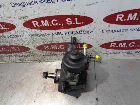 Foto 4ª: Bomba Inyeccion Kia Carens BASIC 116CV 85KW [D4FD] (2015)