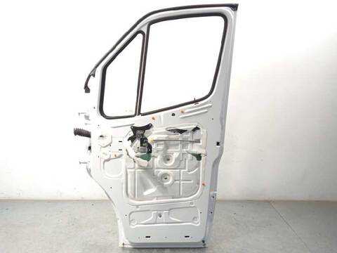 Foto 4ª: Puerta Delantera Derecha Mercedes Sprinter 419 CDI RWD 907.643 907.645 907.647) 190CV 140KW FURGONETA [654920] (2024)