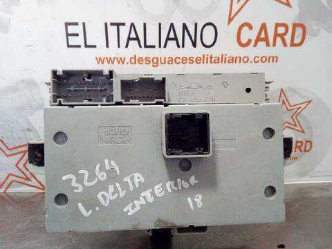 Foto 2ª: Caja Reles Fusibles Lancia Delta STEEL 105CV 77KW [944A3000] (2011)