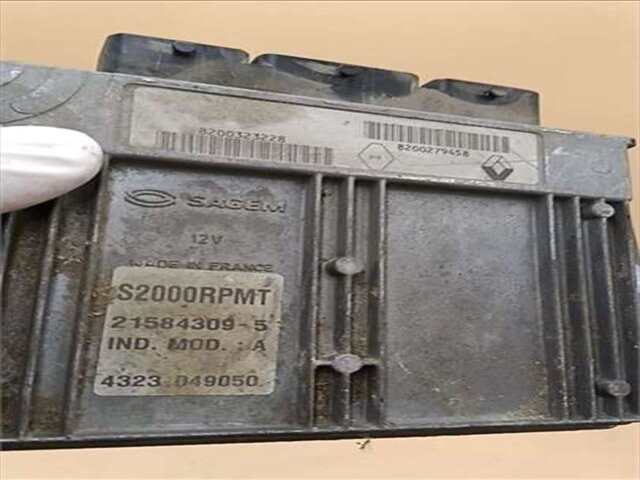 Foto 2ª: Centralita Motor ECU Renault Laguna 2.0 PRIVILEGE [2.0 LTR. - 120 KW 16V TURBO] [F4R]