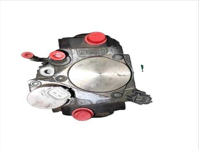 Foto 1ª: Bomba Inyeccion Mazda 6 2.0 DI GG14) 136CV (2002)