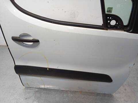 Foto 2ª: Puerta Delantera Derecha Citroen Berlingo 1.6 HDI 90 16V 90CV 66KW FURGONETA [9HS (DV6TED4BU),9HX (DV6AUTED4)] (2009)