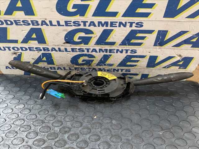 Foto 1ª: Mando Luces Fiat Punto 1.2 0CV [188A4000] (2004)