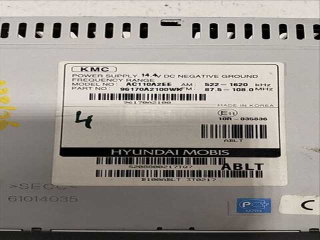 Foto 3ª: Sistema Audio Radio CD Kia Ceed TECH 1 CAT 1396 CM3) 99CV [D4FA] (2012)