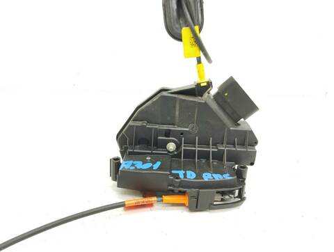 Cerradura Puerta Trasera Derecha Ford EcoSport COOL CONNECT 125CV 92KW