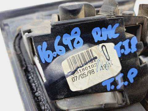Foto 4ª: Piloto Portón Izquierdo Nissan Primera 2.0 NAVIGATION BERLINA 99CV 73KW [GA16DE] (1998)