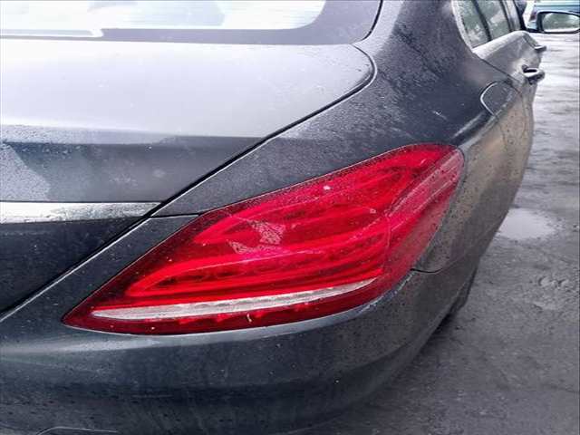Foto 3ª: Piloto Trasero Derecho Mercedes Clase C 160 C 220 BLUETEC - D 205.002 205.004) (2013)