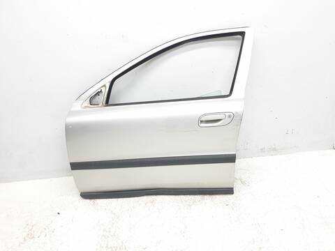 Puerta Delantera Izquierda Volvo V70 2.4 D