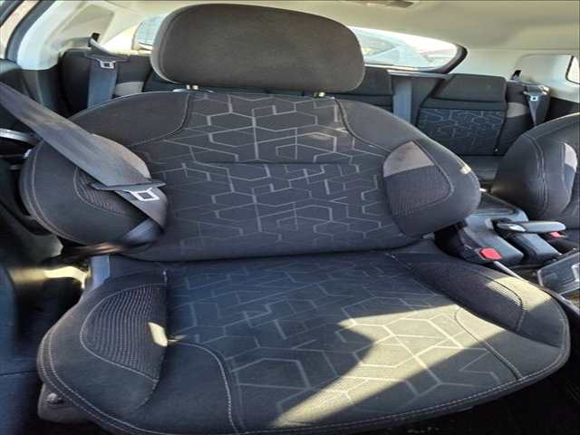 Asiento Delantero Derecho Peugeot 2008 STYLE 82CV 60KW