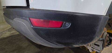 Foto 3ª: Paragolpes Trasero Land Rover Range PURE 150CV 110KW (2012)