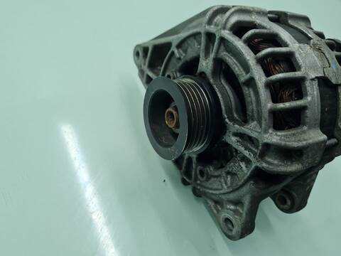 Foto 2ª: Alternador Mercedes Clase C 160 CLA 200 CDI 117.308) 136CV 100KW [651930] (2015)