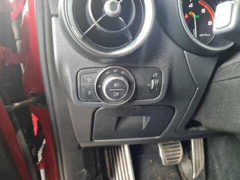 Foto 3ª: Mando Luces Alfa Romeo Stelvio EXECUTIVE 4WD 209CV 154KW [55271838] (2017)