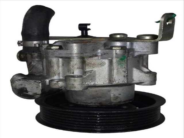Bomba de Direccion Peugeot 407 2.7 HDI COUPE