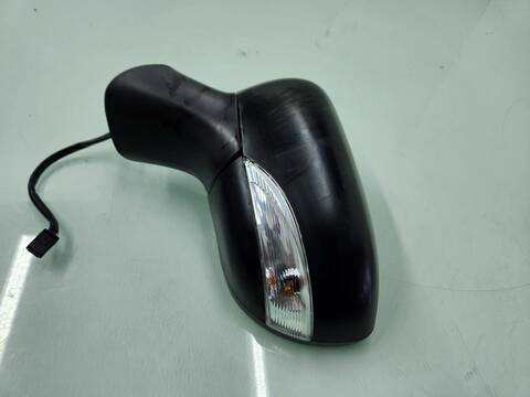 Foto 4ª: Retrovisor Izquierdo Renault Captur DYNAMIQUE 90CV 66KW [K9K608] (2015)