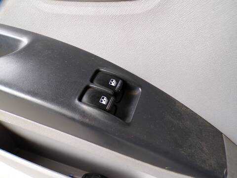 Botonera Elevalunas Kia Picanto D3FA