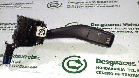 Mando Multifuncion Seat Leon 1.9 TDI 105CV 77KW