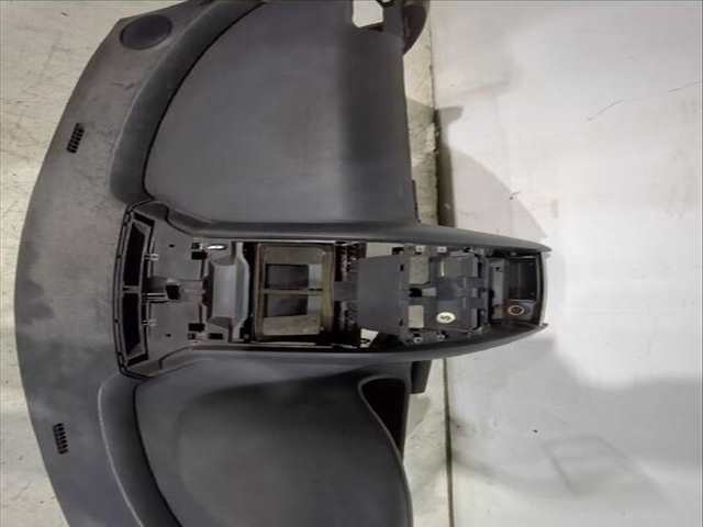 Foto 2ª: Salpicadero Peugeot 407 2.0 HDI 135 6DRHRH 6DRHRE 6DRHRG 6DRHRJ) 136CV [RHR (DW10BTED4)] (2004)