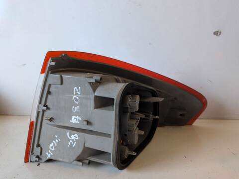 Foto 2ª: Piloto Trasero Izquierdo Ford Mondeo QXBA BERLINA (2007)