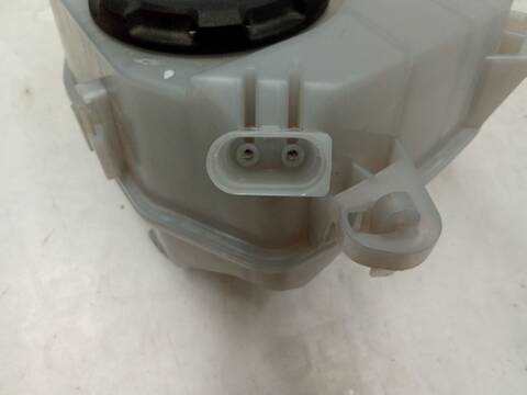 Foto 3ª: Deposito Expansion Volkswagen Golf 2.0 TDI 116CV 85KW [DSUD,DXRC,DTRB,DTRD] (2022)