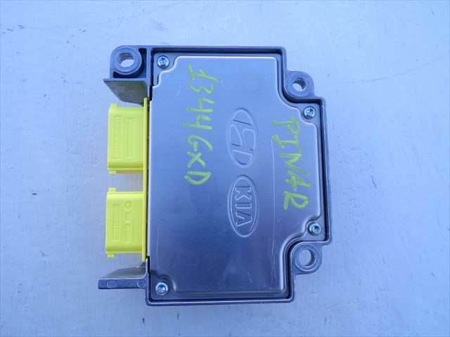 Foto 2ª: Centralita Airbag Hyundai ix35 2.0 CRDI 2009-2015 [D4HA] (2010)