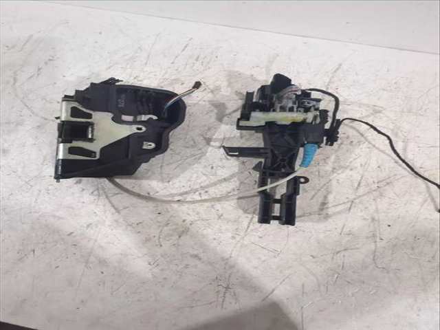 Foto 2ª: Cerradura Puerta Trasera Derecha Bmw Serie 1 114 120 D 177CV [N47 D20 A N47 D20 C] (2003)