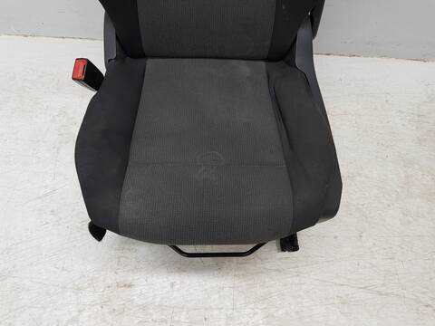 Foto 3ª: Asiento Delantero Izquierdo Opel Combo ACTIVE