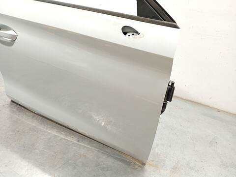 Foto 3ª: Puerta Delantera Derecha Seat Leon 1.5 TSI 150CV 110KW [DXDB] (2023)