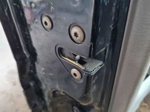 Cerradura Puerta Delantera Izquierda Jeep Cherokee 2.5 CRD BASICO 143CV 105KW