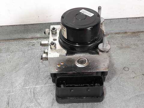 Foto 2ª: Abs Toyota Yaris ACTIVE 99CV 73KW [1NR] (2013)