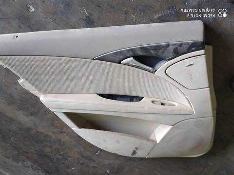 Foto 4ª: Tapizados Cartoneras Mercedes Clase S 220 BERLINA 571CV 420KW (2005)