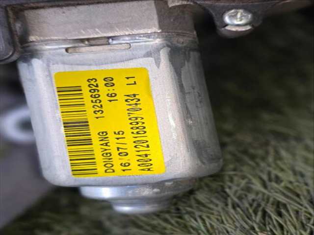 Foto 2ª: Motor Limpia Trasero Opel Zafira EXCELLENCE 136CV 100KW (2016)