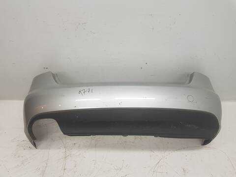 Foto 1ª: Paragolpes Trasero Audi A4 BASICO (2014)