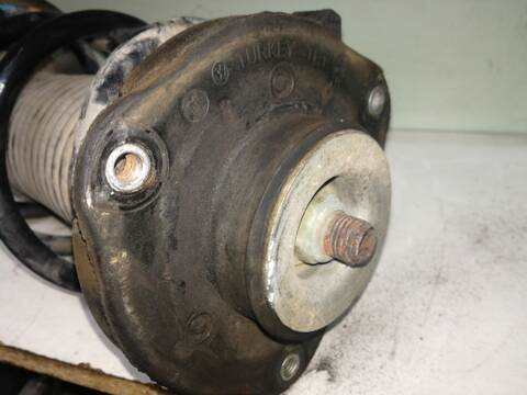 Foto 2ª: Amortiguador Delantero Izquierdo Volkswagen Golf BXE (2007)