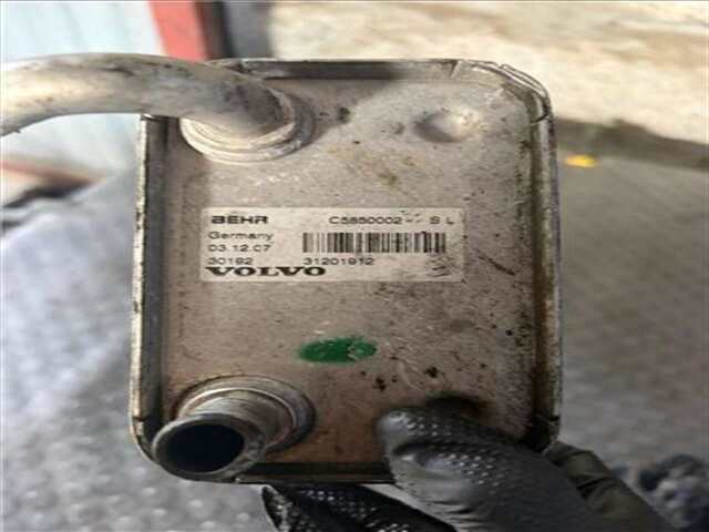 Radiador Aceite Volvo XC 90 2.4 D5 (7 ASIENTOS) [2.4 LTR. - 120 KW DIESEL CAT]