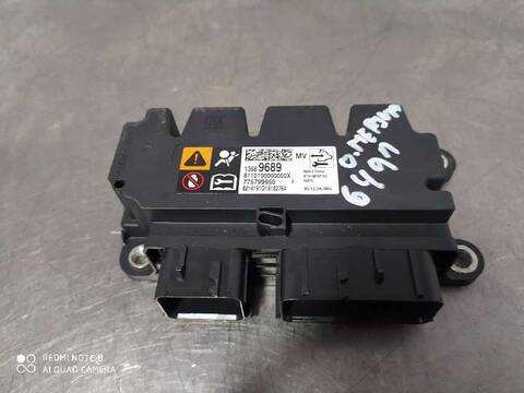 Centralita Airbag Opel Meriva ESSENTIA 101CV 74KW